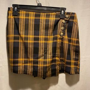 Aeropostale size L mini skort